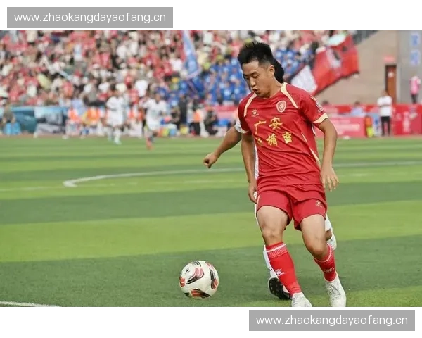 中国大学足球联赛最新排名揭晓全国高校绿茵争霸激战正酣